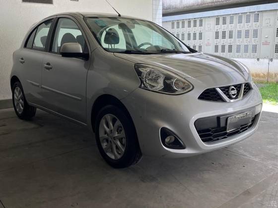 NISSAN MARCH 1.6 SV 16V FLEXSTART 4P XTRONIC